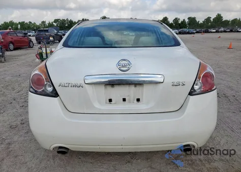 2011 Nissan Altima Base z USA, uszkodzony, nr VIN 1N4AL2AP8BN507372